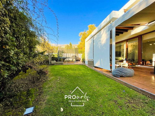Condominio Los Bosques, Casa En Venta De 4 Dorm. En Colina