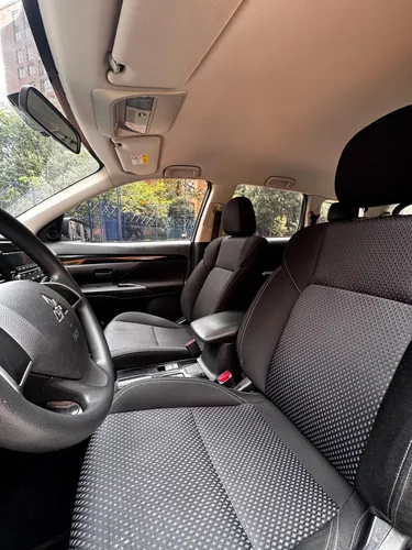 Mitsubishi Outlander 2.0 Kaiteki