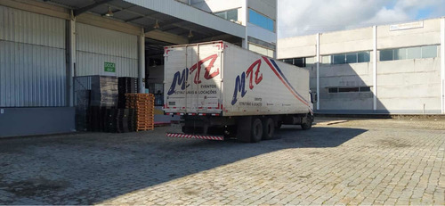 Mercedes Atego 1518