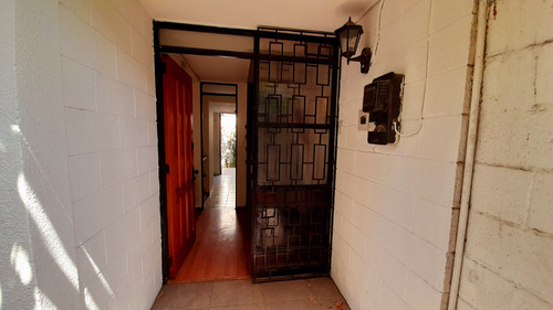 Los Aliagas/ Metro Villa Frei- 2d +1d Uso Home Office-2b
