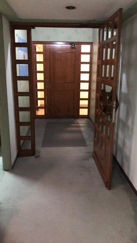 Imagen 9 de 10 de Oficina Alquiler Rosario. Paraguay Y Córdoba. Centro. Amplia. Posibilidad Muebles