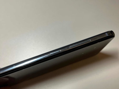 Imagen 8 de 10 de Celular Samsung Galaxy S10 Plus Pantalla Grande Color Azul
