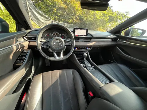 Mazda 6 2.5 Signature