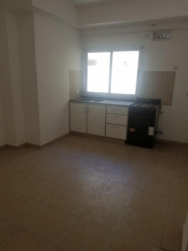 Imagen 6 de 15 de Departamento En Excelente Ubicacion