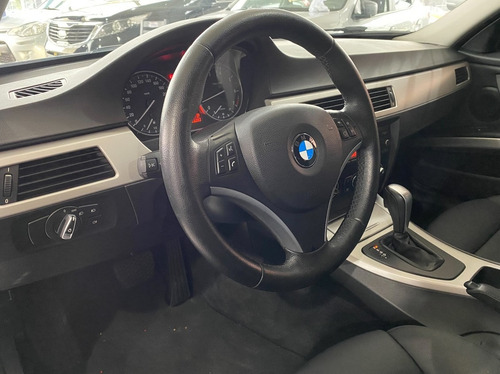 Imagem 8 de 15 de Bmw 320i 2.0 16v 2011