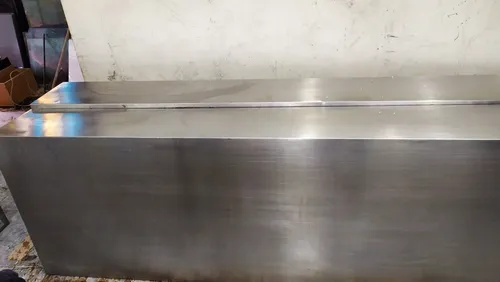 Madera Con Acero Inoxidable (Usado)