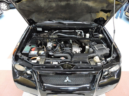 Imagem 14 de 15 de Mitsubishi Pajero Tr-4 2.0 4x4 16v - Manual 2007