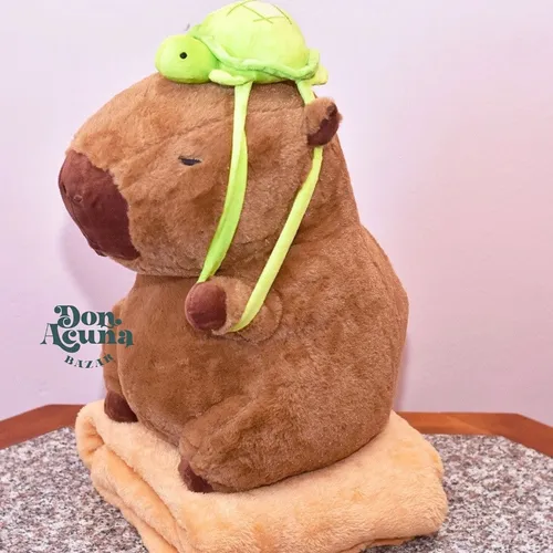 Peluche Capibara 2 En 1: Peluches 42 Cm + Manta 175x105 Cm Marrón Claro