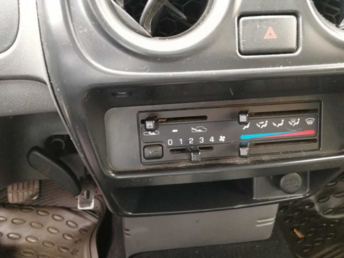Nissan Np300 Frontier 2.4 Estacas 4x2 Mod 2012