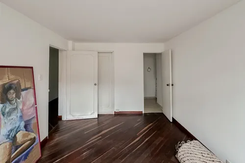 Apartamento En Venta En El Nogal. Cod V7510