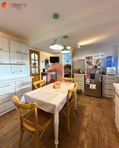 Casa En Venta Sector Las Rosas, Viña Del Mar, 4d 3b 2e
