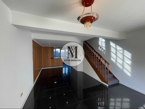 Casa 3 Pisos - 120 M2 - 4d- 2b-1est (107410)