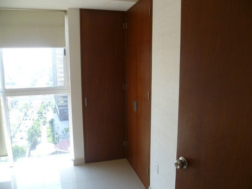 Departamento Súper Ubicado Frente A La Torre De Pemex