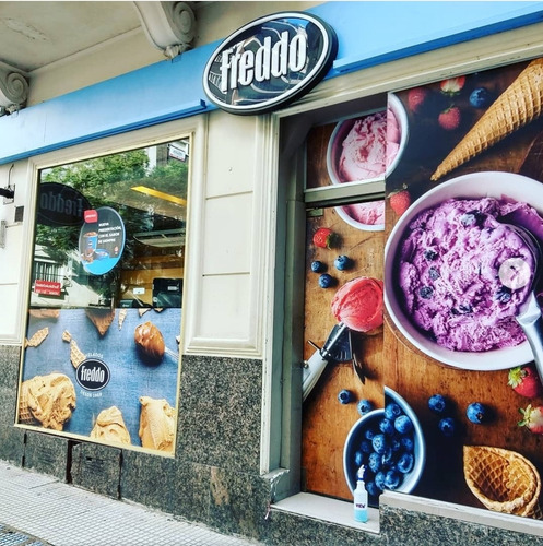 Imagen 4 de 5 de Ploteo Vehiculos/ Vidrieras - Corpóreo - Pastillas Luminosa