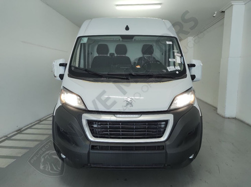 Imagen 2 de 25 de Peugeot Boxer Premium 2.2 Hdi 435mh 130 0km 2023