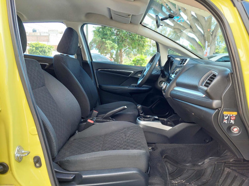 Imagen 12 de 14 de Honda Fit 2017 1.5 Cool Mt 5 Marchas