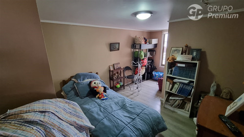 Casa En Venta De 4 Dorm En Parque Lantaño, Chillán
