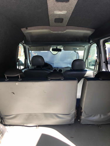 Renault Kangoo 1.5 2 Furgon Confort Svt 5as Ca Lc 2011