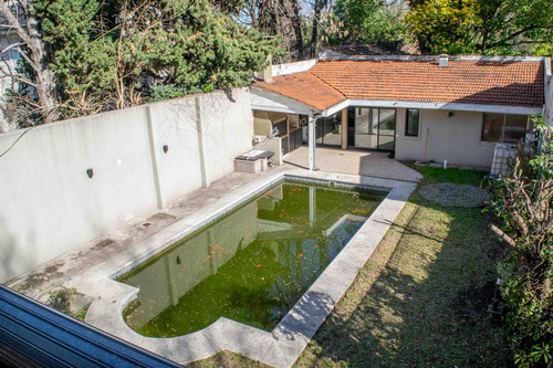 Oficina De 6 Ambientes En Venta En Martinez