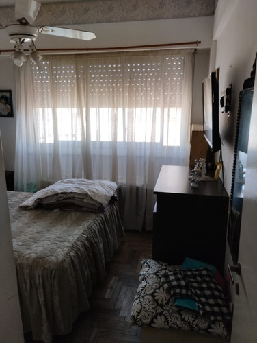 Excelente Oportunidad -dueño Vende Departamento 2 Amb. Frente - Luminoso-excelente Ubic. Cocina Separada, Lavaderoación
