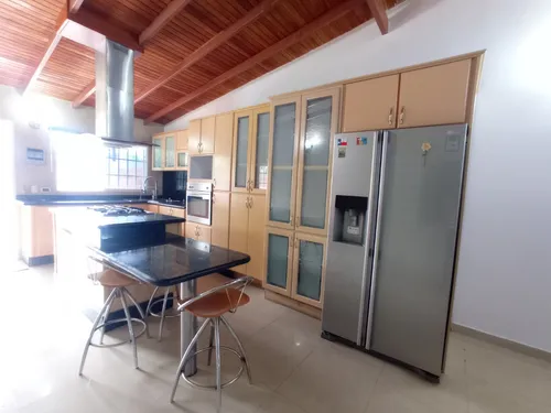 Vende Casa En Valle De Oro.