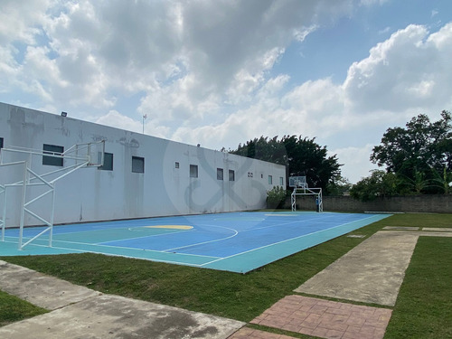 Terreno Residencial En Venta En Fraccionamiento Ixtacomitan 1a Sección
