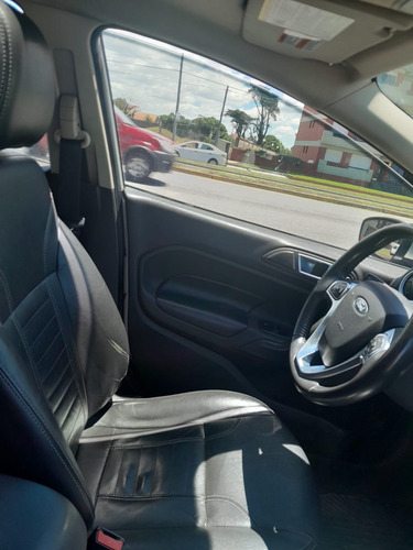 Ford Fiesta Titanium Power Shift 2014