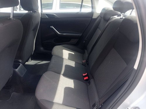 Imagem 4 de 8 de Volkswagen Virtus 1.6 Msi Total Flex Manual