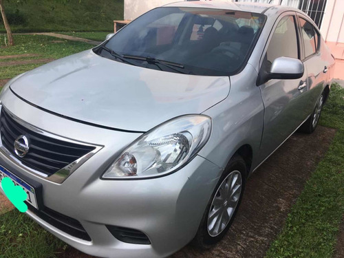 Nissan Versa 2012 1.6 16v Sv Flex 4p