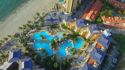 Hotel y resort en venta