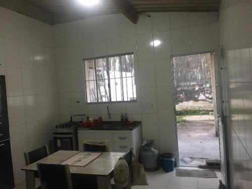 Casa 1 Dorm 1 Wc E Área De 120m² 7063