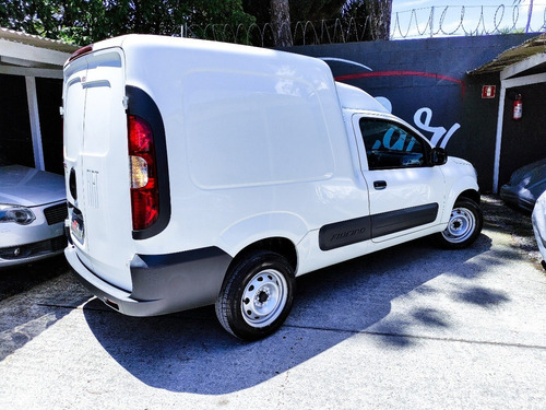 Imagem 2 de 13 de Fiat Fiorino Furgão Hard Working Flex 1.4 Mpi 8v 2p Manual