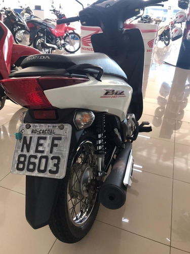 Imagem 4 de 6 de Honda Biz 110i