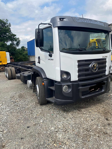 Vw 24280 Const 6x2 - 2015