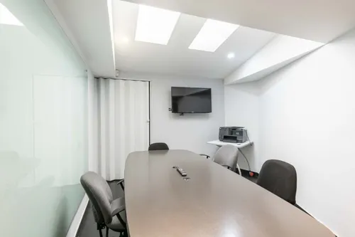 Oficina En Arriendo En Santa Ana Occidental. Cod A22031