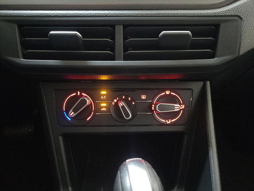 Volkswagen Nivus 1.0 200 TSI TOTAL FLEX COMFORTLINE AUTOMÁTICO
