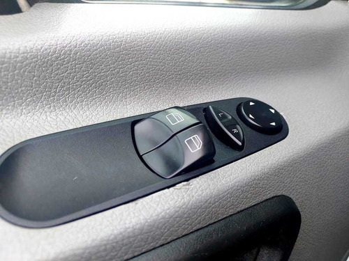 Imagem 9 de 17 de Mercedes-benz Sprinter 311 Furgao 2015