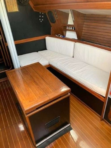 Velero Holland 34