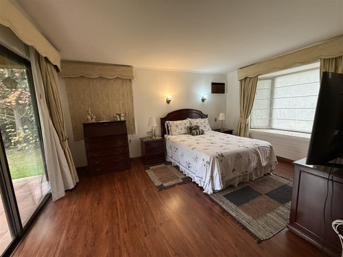Casa En Venta De 3 Dorm. En Calera De Tango. Camino Lonquen