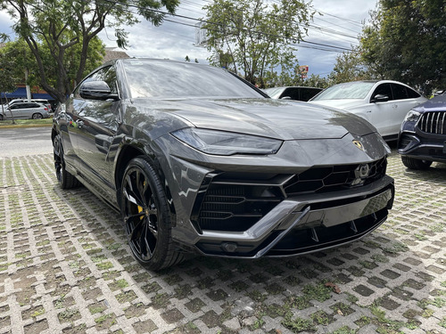 Lamborghini Urus 4.0 V8
