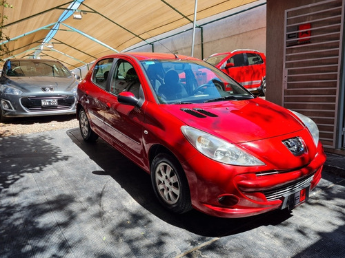 Imagen 3 de 15 de Peugeot 207 2011 1.4 Allure 75cv