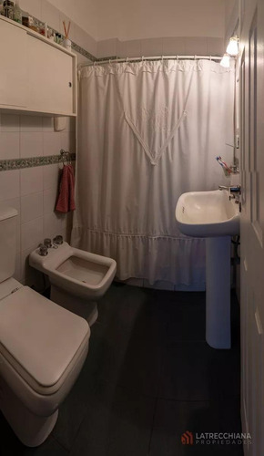 Venta De Casa. Hermosa, En Impecable Estado. Llavallol.