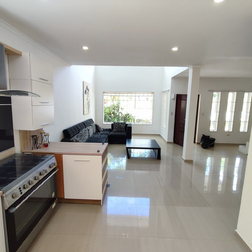 Imagen 21 de 30 de Excelente Townhouse Vacacional En Guacuco Cojunto Costa Blanca Vista Al Mar