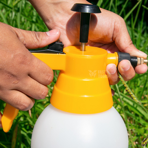 Pulverizador Manual Spray 1,5 Litros Fst028 Fasterr Cor Amarelo