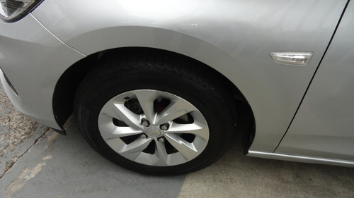 Chevrolet Onix 1.0 Lt 2 5P