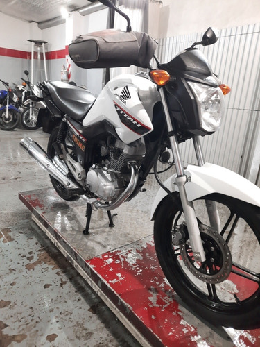 Imagen 4 de 15 de Honda New Titan 150 Usado Fcia C/garantia Glh Wave Motopier