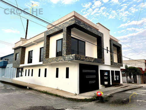 Propiedad En Venta Bugambilias Trancas Ubicación Esquina