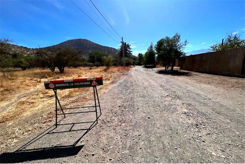 Venta Amplia Parcela En Condominio Consolidado
