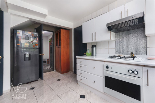 Casa San Carlos Apoquindo, Ideal Familias, 5d/3b/ Serv