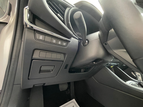 Imagen 23 de 24 de Mazda 3 Sedan Touring At Hibrido 2.0 2023